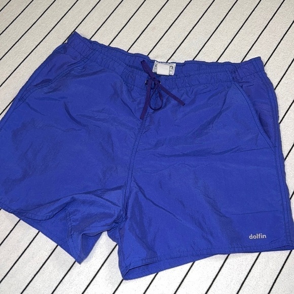 𝅺DOLFIN Vintage USA Made, Women’s Nylon Shorts. Size Medium. - Picture 1 of 16